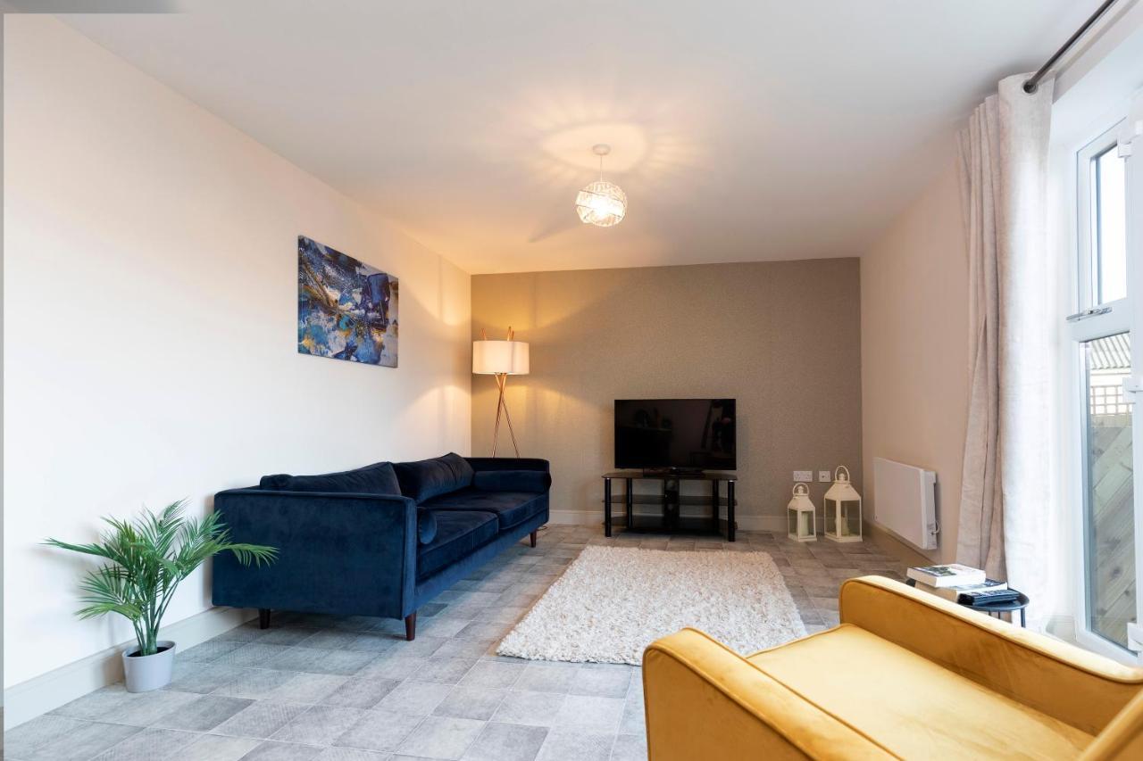Avery House 2 - Two Bedroom With Outdoor Terrace By Bpne 달링턴 외부 사진